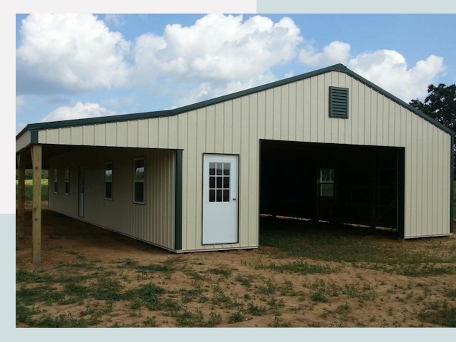 Строительство конюшен в Москве