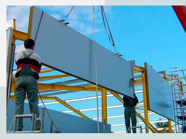 Монтаж сэндвич-панелей в Москве от 612 руб.